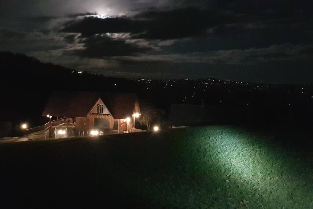 Chalet-Suedsteiermark - Traumhafte Aussicht, Infinity Pool, Privatsphaere, Klima Und De-Luxe Ausstattung Schwanberg エクステリア 写真